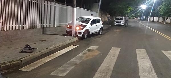 Acidente de carro em Paraguaçu Paulista