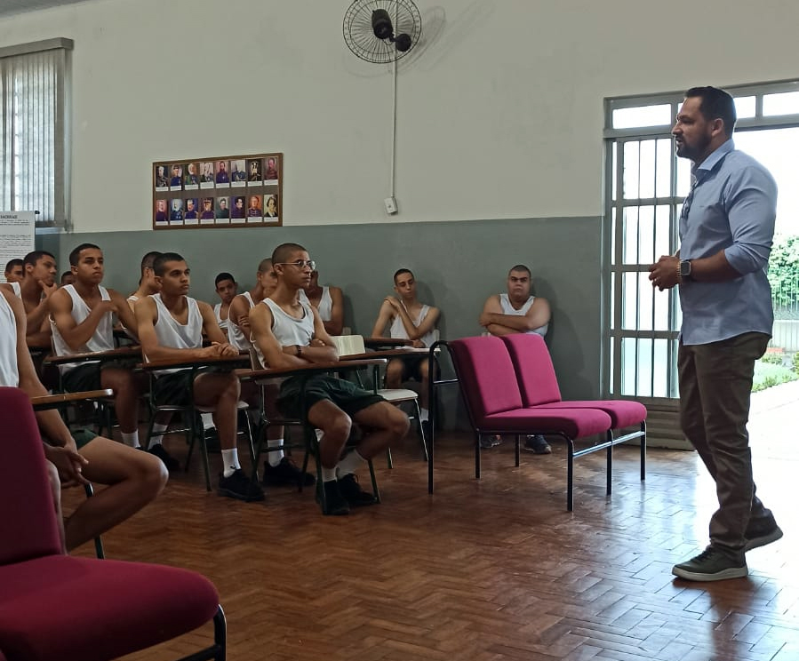 Formação de jovens atiradores
