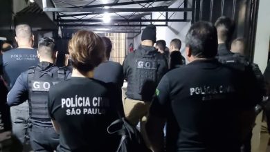 A Polícia Civil e a Polícia Federal deflagraram operações com o objetivo de desmantelar uma organização criminosa 20 Operações da Polícia Civil e PF miram organização de tráfico internacional de drogas que atua no interior de SP com uso de helicópteros