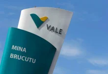 A disponibilidade de minerais críticos é essencial para o desenvolvimento de aplicações avançadas, mas a falta de estabilidade e segurança em suas fontes pode comprometer a sustentabilidade do crescimento tecnológico, destacando a importância da liderança da Vale no fornecimento desses minerais.