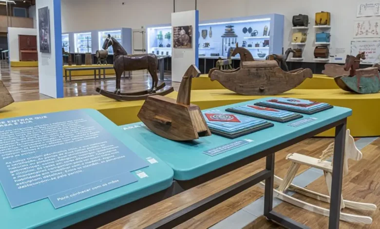 Descubra a história da imigração europeia no Brasil e sua influência na formação da sociedade brasileira através de uma exposição inédita com mais de 930 itens produzidos por imigrantes europeus.