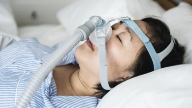 Desenvolvimento de tratamento para apneia do sono com medicamento que reduz episódios de parada respiratória e melhora qualidade do sono e capacidade de realizar atividades físicas.