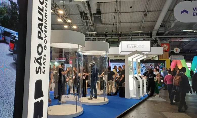 USP e Fapesp promovem inovação e empreendedorismo em São Paulo na maior feira de tecnologia do Brasil, reunindo 180 mil visitantes de 171 nacionalidades e apresentando 14 mil startups inovadoras.