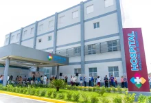 O Governo de SP investiu R$ 62 milhões no Hospital Municipal de Bertioga, ampliando sua estrutura física e melhorando serviços de saúde, contribuindo para reduzir filas de espera e melhorar qualidade de vida da população.