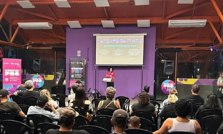 Desenvolva habilidades e conhecimentos em cultura e economia criativa com 425 vagas gratuitas em 20 cursos presenciais, híbridas e online. Inscreva-se até 6 de julho e aprimore sua carreira em marketing, comunicação e produção cultural.