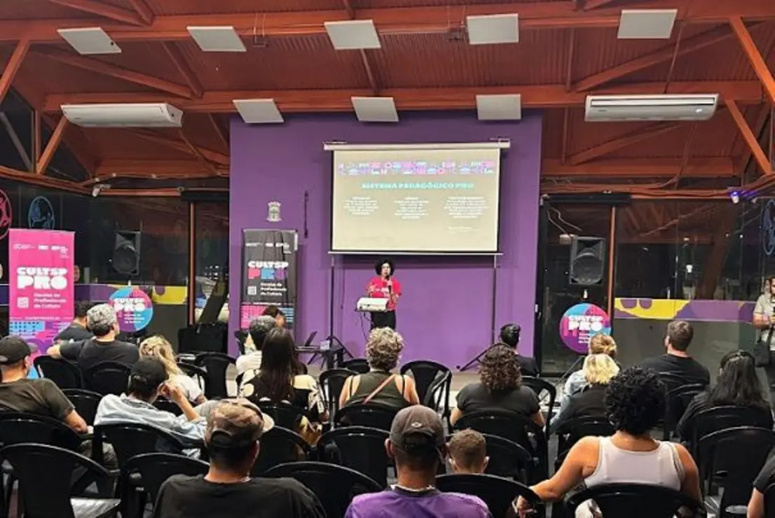 Desenvolva habilidades e conhecimentos em cultura e economia criativa com 425 vagas gratuitas em 20 cursos presenciais, híbridas e online. Inscreva-se até 6 de julho e aprimore sua carreira em marketing, comunicação e produção cultural.