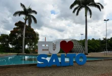 Transferências de R$ 18,86 bilhões para prefeituras paulistas em janeiro a maio, apoiando serviços essenciais e desenvolvimento local, demonstrando gestão fiscal eficiente e responsável.