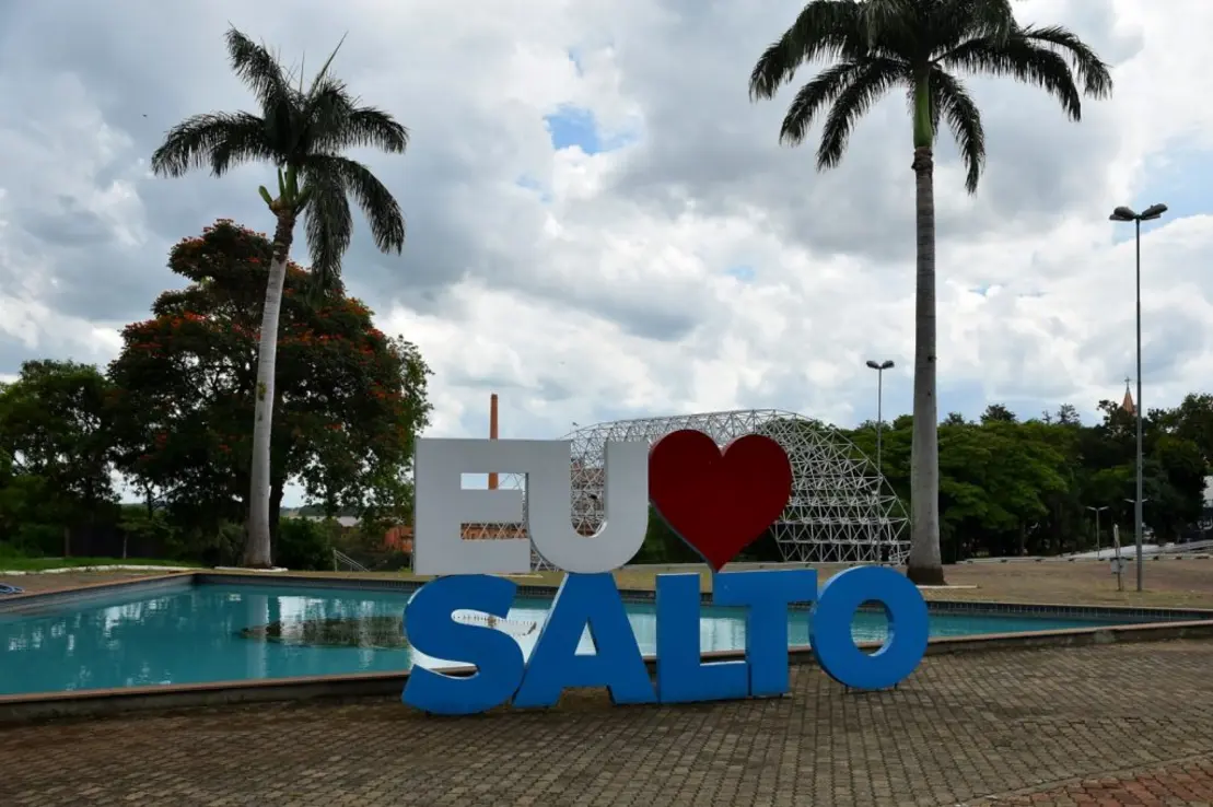 Transferências de R$ 18,86 bilhões para prefeituras paulistas em janeiro a maio, apoiando serviços essenciais e desenvolvimento local, demonstrando gestão fiscal eficiente e responsável.