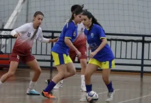 A delegação de São José dos Campos conquista o título dos Jogos Abertos da Juventude pela 5ª vez consecutiva, com uma performance impressionante em seis categorias diferentes, somando 126 pontos e demonstrando habilidade individual e capacidade de trabalho em equipe.