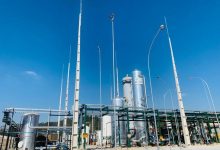 "O Estado de São Paulo se aproxima da transição energética com acordo internacional e aplicação para impulsionar setor de biometano. A parceria visa ampliar uso de energias renováveis, reduzir emissões de gases de efeito estufa e estimular produção de biogás e biometano."