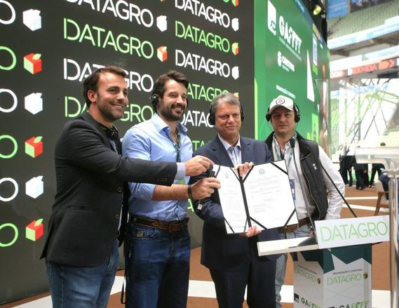 Certificação de produtos vegetais e derivados em São Paulo: garantia de qualidade, segurança ambiental e proteção à saúde pública, promovendo desenvolvimento sustentável e novos negócios.