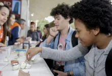 Jovens empreendedores da rede pública de ensino profissionalizante de São Paulo têm até 01/04 para se inscrever na Olimpíada de Empreendedorismo da UFGO. R$ 61 mil em prêmios e a chance de desenvolver habilidades empreendedoras esperam por você!