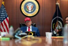 Brazilian politicians Lula and Alckmin join the US-style MAGA trend, sparking debate on cultural influence and identity.