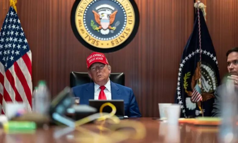 Brazilian politicians Lula and Alckmin join the US-style MAGA trend, sparking debate on cultural influence and identity.