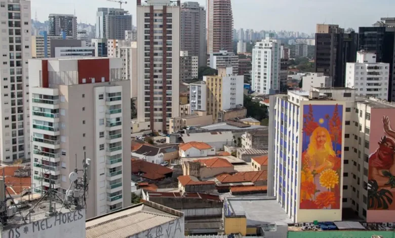Governo Paulista Repassa R$ 1,56 Bilhão do ICMS às Prefeituras 1 Governo paulista repassa R$ 1,56 bilhão do ICMS às prefeituras. No primeiro semestre de 2025, total de R$ 22,62 bilhões foi repassado para fortalecer as bases financeiras dos municípios e investimentos em serviços essenciais.