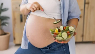 A pesquisa revela que o consumo inadequado de iodo coloca gestantes e bebês em risco. Descubra as causas da deficiência de iodo e como garantir o desenvolvimento saudável do feto.