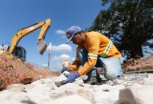 A campanha mais ambiciosa da história do Estado de São Paulo, Campanha SP pra Toda Obra, visa modernizar estradas e melhorar qualidade de vida dos paulistanos, apresentando estatísticas e ações concretas para um futuro seguro e desenvolvido.