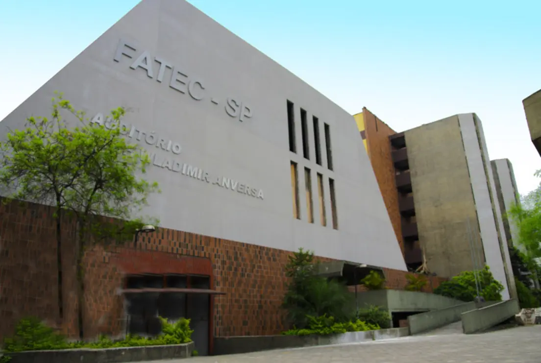 Aprovados do Vestibular das Fatecs, não perca a oportunidade de confirmar a vaga! Envie a documentação correta e completa pelo sistema remoto até 17, e atenda a segunda chamada no dia 22.