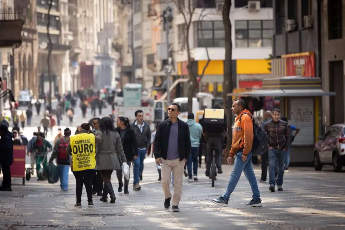 Estado de São Paulo registrou mais de 300 mil vagas de emprego em 5 meses, com média de 2 mil oportunidades por dia, e salário médio de admissão mais alto do país, R$ 2.548,34.