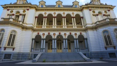 Restauração de 17 imóveis históricos no Novo Centro Administrativo, patrimônio cultural de São Paulo, para preservar a identidade cultural e valorizar o patrimônio histórico da cidade, revitalizando a região para moradores e visitantes.