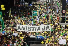 Neste domingo, apoiantes do ex-presidente e organizações vão às ruas para reivindicar liberdade de expressão e democracia, contra medidas governamentais que ameaçam a liberdade e autonomia dos cidadãos.