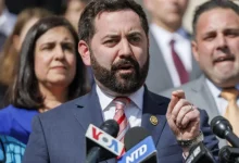 O Projeto de Lei Bipartidário na Câmara dos Representantes dos EUA visa fornecer armas letais ao Estado de Israel, aumentando a tensão na região e pondo em risco a estabilidade internacional.