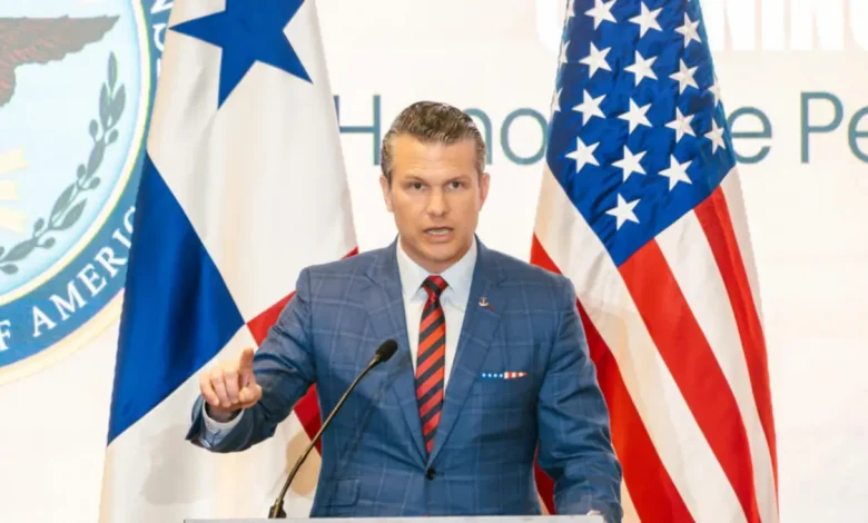 O Pentágono, símbolo de segurança e estabilidade, enfrenta polêmica com possibilidade de contratação de trabalhadores chineses baratos. O secretário de Defesa, Pete Hegseth, veto a ideia, garantindo segurança nas mãos de profissionais qualificados e respeitados.