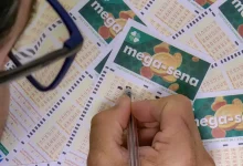 Saboreie a emoção do sorteio da Mega-Sena! A terça-feira trouxe prêmios para os apostadores, com R$ 35 milhões no prêmio principal e R$ 65 milhões acumulados.