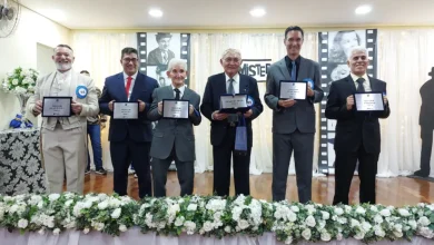 Homens de 60 anos ou mais residentes no Estado de São Paulo podem se inscrever para o título de "Mais Belo Idoso", uma homenagem à sabedoria e experiência adquiridas ao longo dos anos.