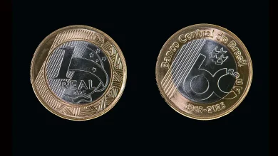 Nova moeda de R$ 1 celebra 60 anos do Banco Central. Design especial, 23 milhões de unidades em circulação, permitindo que todos participem da comemoração!