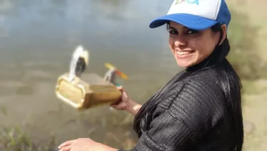 Etec de São Paulo usa drone aquático feito de materiais reciclados para monitorar o Rio Tietê. A tecnologia auxilia na proteção ambiental, identificando áreas que precisam de atenção e incentivando a participação da comunidade na preservação do rio.