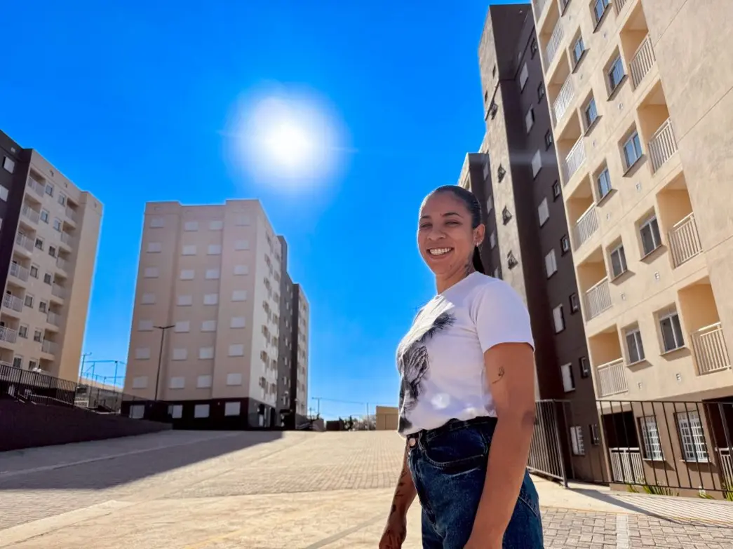 Caravana 3D-SP entrega moradias e regulariza terras em Boituva, consolidando investimento na região e empoderando famílias com o sonho da casa própria. A iniciativa promove o acesso à moradia de qualidade e impulsiona o desenvolvimento social e econômico.
