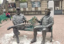 Remoção de estátuas de Fidel Castro e Che Guevara do Monumento ao Encontro no México, após falta de autorização e comunicação com o proprietário.