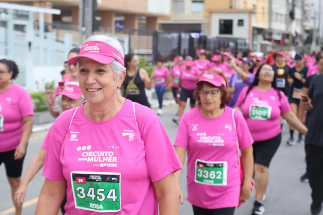 Inscrições para o Circuito Mais Mulher Ribeirão Preto esgotadas em 5 minutos! 3 mil vagas para 5km, 10km e caminhada de 3km se foram, mostrando o poder e engajamento feminino na cidade.