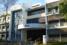Instituto de Física de São Carlos da USP inaugura centro de nanotecnologia para revolucionar diagnóstico e tratamento de doenças complexas. Soluções personalizadas e seguras para câncer e doenças raras.