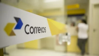 Certidão para Correios apesar de dívidas de R$ 1,3 bilhão, surpreende e questiona. Measure to regularize fiscal situation, but not enough to solve financial problems, which require joint effort to find permanent solution through debt restructuring and revenue growth.