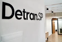 A partir da abertura das bases de dados pelo Detran-SP, a população paulista terá acesso a informações precisas e atualizadas sobre sua situação, facilitando a gestão de propriedades, negócios e projetos, e contribuindo para uma cultura de transparência e responsabilidade.