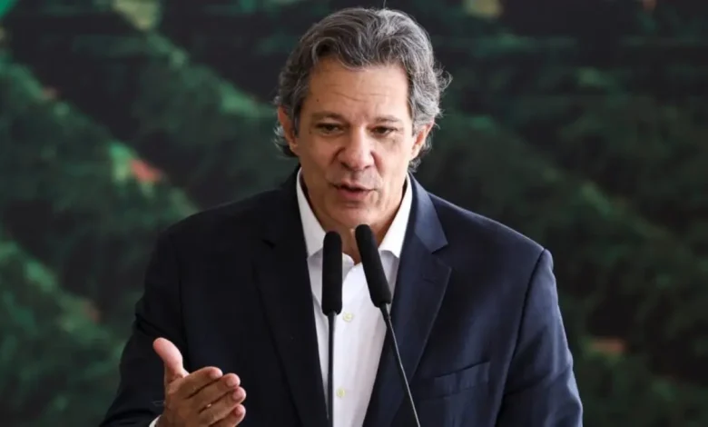 Integração Brasil-Argentina: estratégia para fortalecer cooperação em saúde, turismo, finanças e comércio, promovendo fluxo bilateral e protegendo saúde pública.