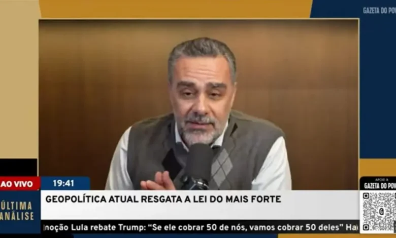 Análise do conflito entre Lula e Trump: um cenário complexo de interesses políticos e econômicos em jogo, marcado por desentendimentos e críticas mútuas, que reflete a desconfiança mútua entre os líderes.