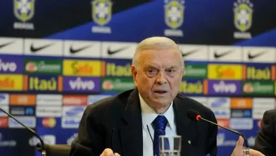 Morte de José Maria Marin, ex-presidente da CBF, aos 93 anos. Legado amplo em política e futebol, promovendo o desenvolvimento do país e o futebol brasileiro internacionalmente.