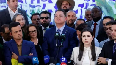 Análise da reação da oposição ao ministro Alexandre de Moraes e possibilidades de impeachment para sair da crise política e econômica no Brasil.