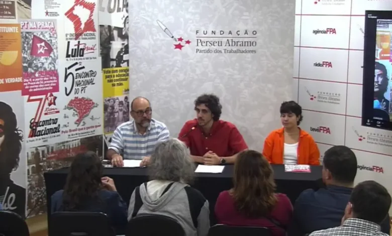 Fundação do PT lança curso em Unicamp, criticado por violar princípios constitucionais, separação entre Estado e religião e política e administração pública, gerando dúvidas sobre uso indevido de recursos públicos e imoralidade administrativa.