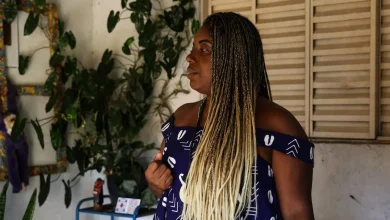 Viva Maria celebra a importância das tranças para mulheres negras com a especialista Layla Maryzandra Sankara. Descubra a websérie "Tranças no Mapa" e sua luta pela valorização cultural e histórica. Assista no MESPIT e @fios.da.ancestralidade.