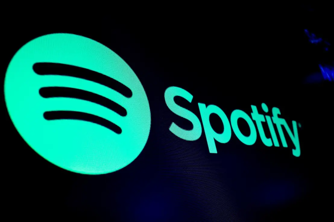 Spotify anuncia reajuste de preços para planos de assinatura em diversos países, incluindo o Brasil. A partir de setembro, os valores serão alterados em diferentes categorias, impulsionados por expansão de recursos, investimento em novas tecnologias e a necessidade de competitividade no mercado.