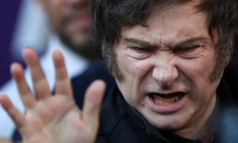 Senado argentino aprova aumento de financiamento para universidades públicas, em vitória para defensores do investimento na educação e revés para o governo de Javier Milei, que buscava conter gastos públicos.