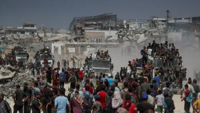 ONU confirma crise de fome em Gaza, a primeira no Oriente Médio. Mais de 500 mil palestinos passam fome, com 25% da população em situação crítica. Desnutrição aguda grave afeta crianças e a falta de suprimentos médicos agrava a situação.