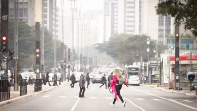 Alerta de emergência por seca crítica em São Paulo. Umidade relativa do ar pode chegar a 11% em algumas regiões, representando grande risco para a população.
