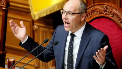 Ex-presidente do Parlamento ucraniano Andriy Parubiy foi vítima de um ataque a tiros em Lviv. A comunidade internacional condena o crime e expressa solidariedade à Ucrânia.