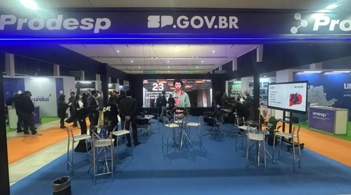 Poupatempo chega ao 8º Conexidades em Holambra! Experimente serviços digitais como emissão de documentos e pagamento de taxas no totem interativo. Novidade no app facilitará ainda mais seu acesso.