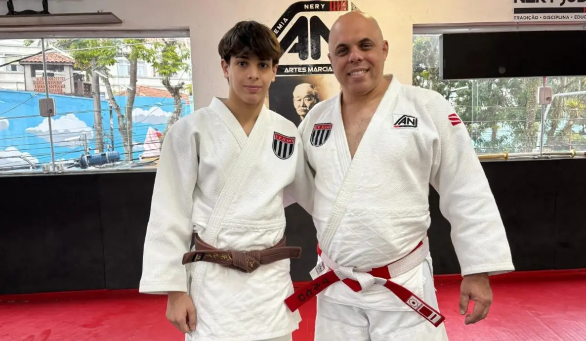 De superação e determinação, Matheus Nery inspira ao conquistar espaço no judô após vencer a leucemia aos 12 anos. Com o apoio do pai, seu treinador, ele voltou aos tatames com mais força e hoje é um atleta do Programa Talento Esportivo de São Paulo.